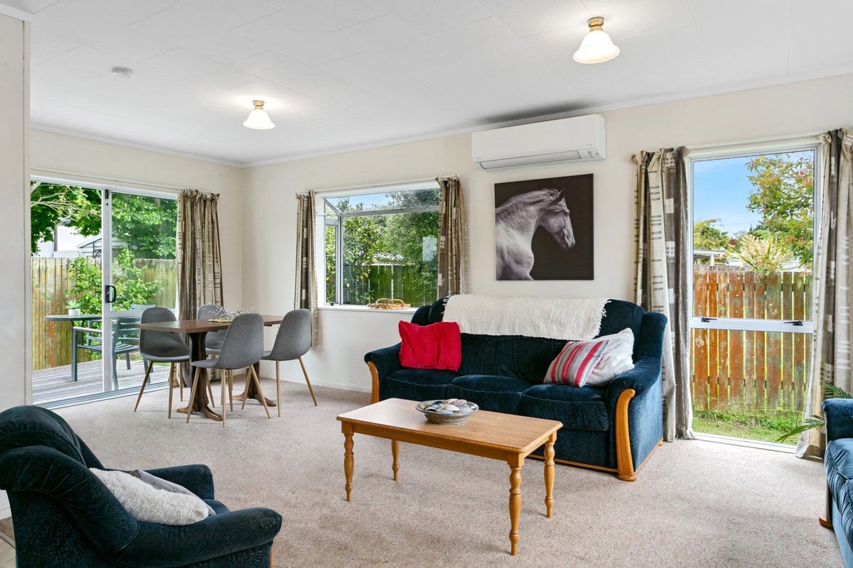 2/9 Pitiroi Street, Nukuhau, Taupo - Carousel 1