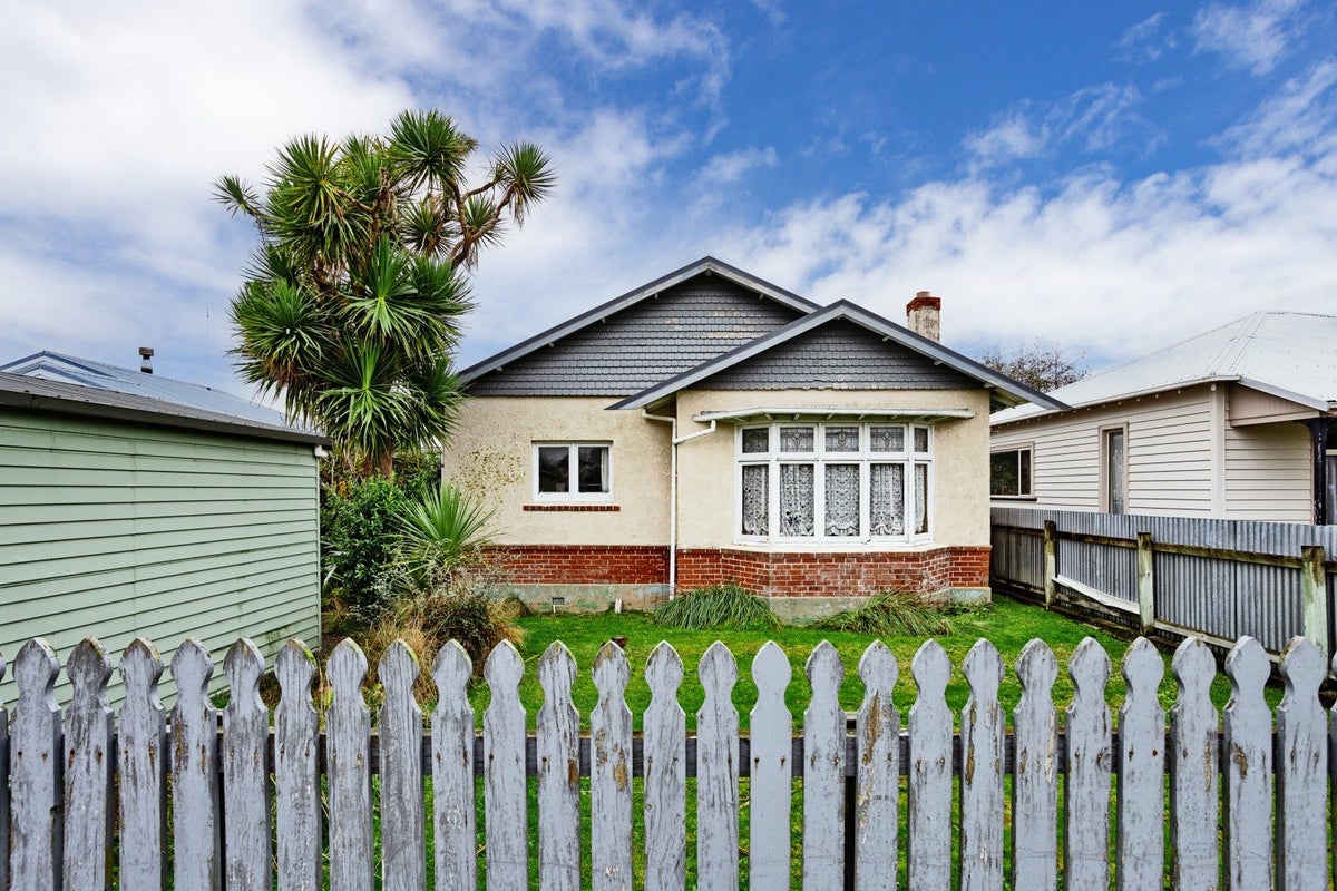 31 Sydney Street, Windsor, Invercargill - Carousel 20