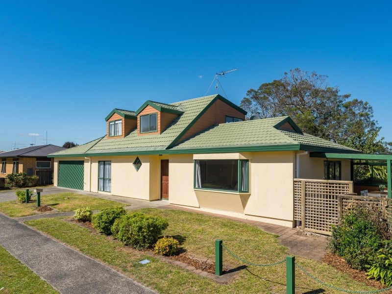 15 Marshall Avenue, Greerton, Tauranga - Carousel 1