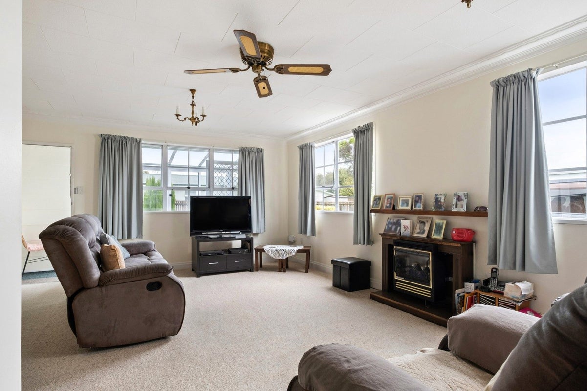 515B Gladstone Road, Te Hapara, Gisborne - Carousel 2