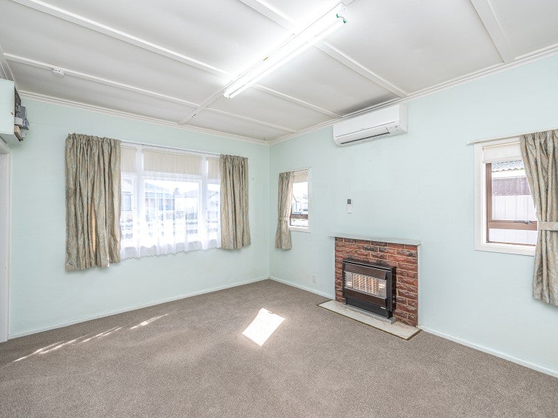 2A Gorran Avenue, Gonville, Whanganui - Carousel 2
