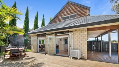 2/24 Alamein Avenue, Belmont, Auckland - Carousel 1
