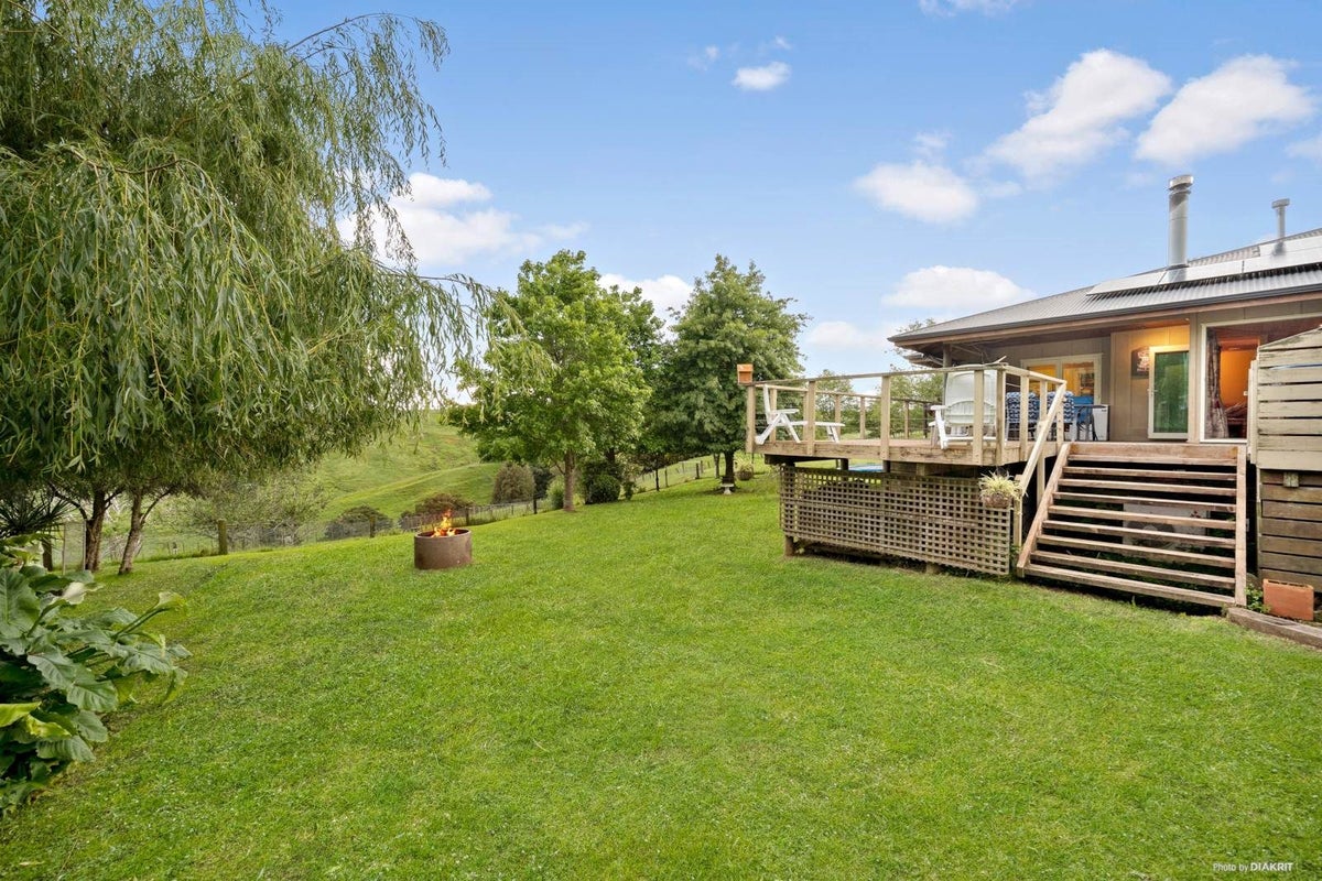 759 Wairamarama, ONEWHERO, TUAKAU - Carousel 2
