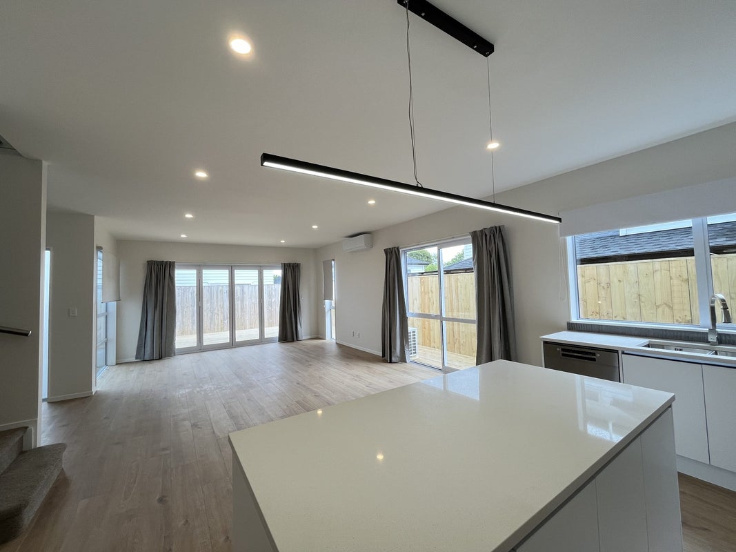 82D Moore Street, Howick, Auckland - Carousel 2