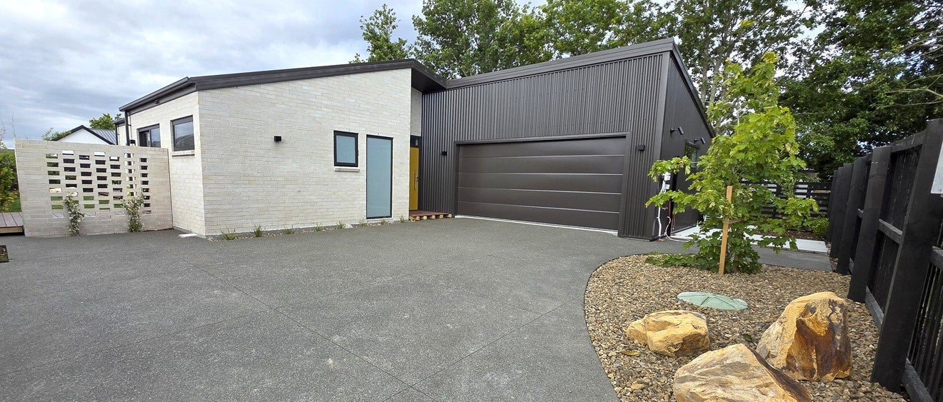 22 Lorenzos Lane, Halswell, Christchurch - Carousel 1