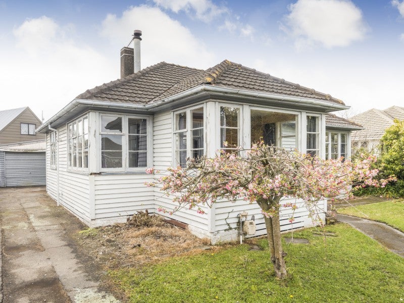 41 Tweed Street, Roslyn, Palmerston North - Carousel 1