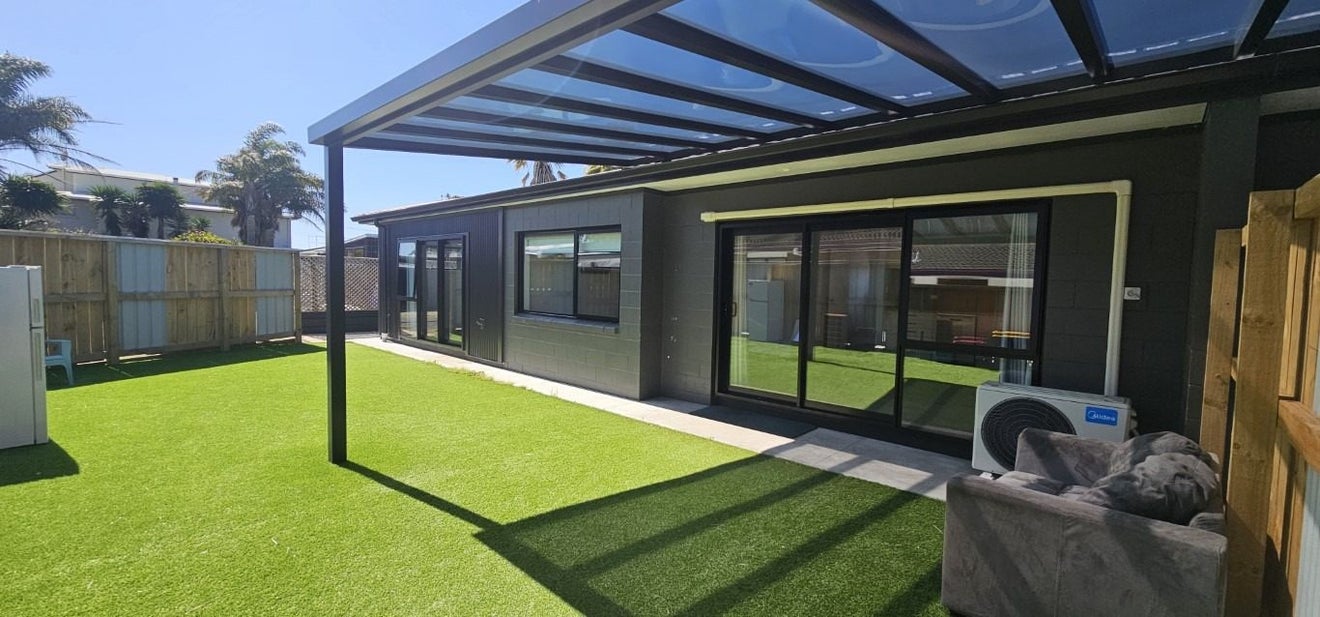 17B Dickson Road, Papamoa Beach, Papamoa - Carousel 1