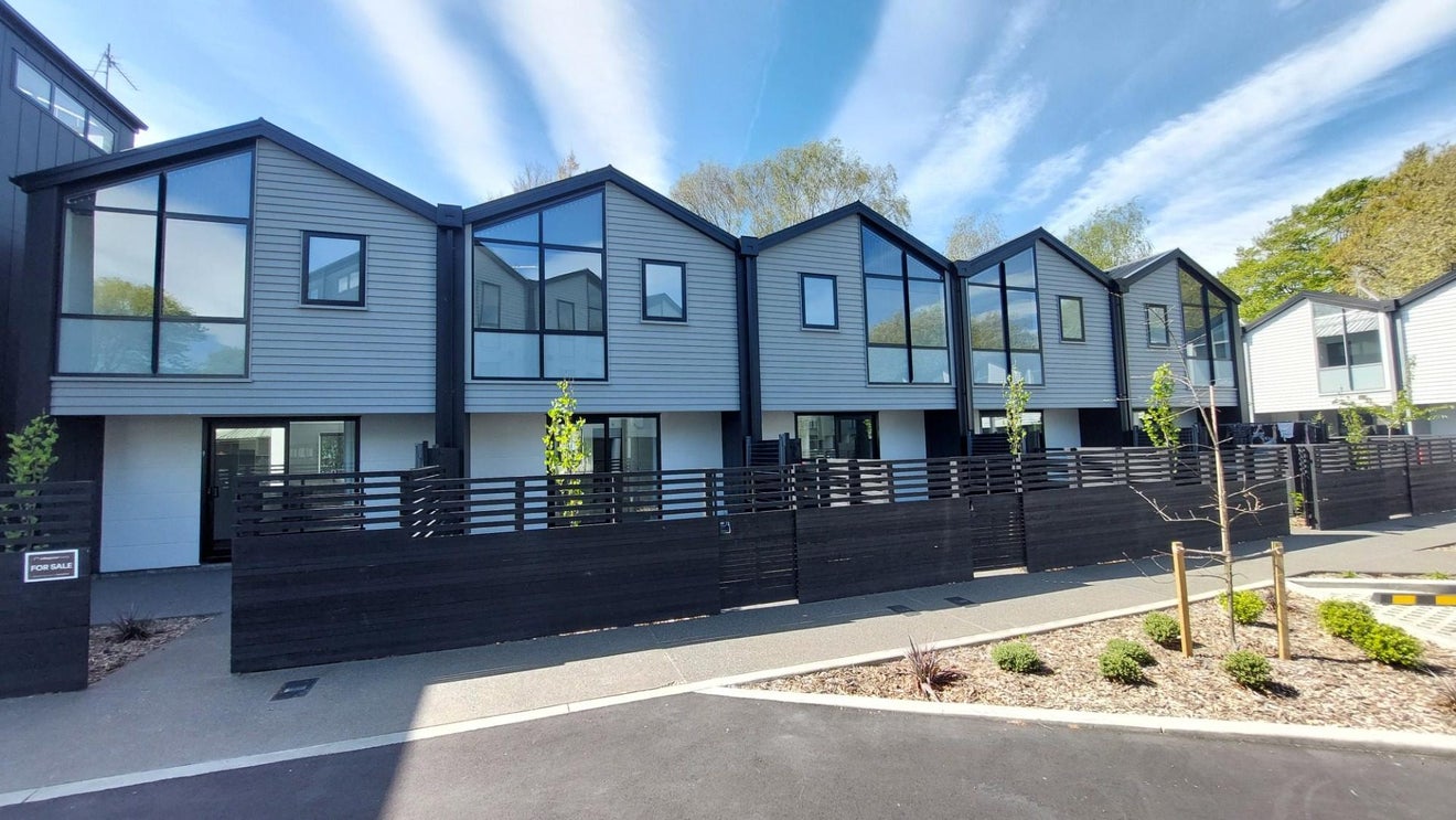 10/27 Harewood Road, Papanui, Christchurch - Carousel 1