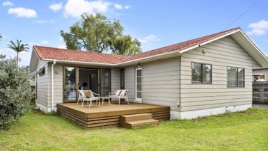 19A Walpole Street, Ellerslie, Auckland - Carousel 1