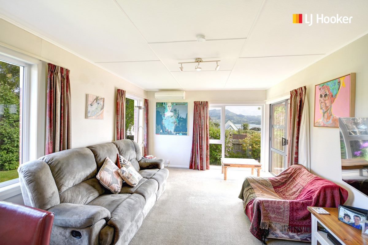 8 Frances Street, Broad Bay, Dunedin - Carousel 2