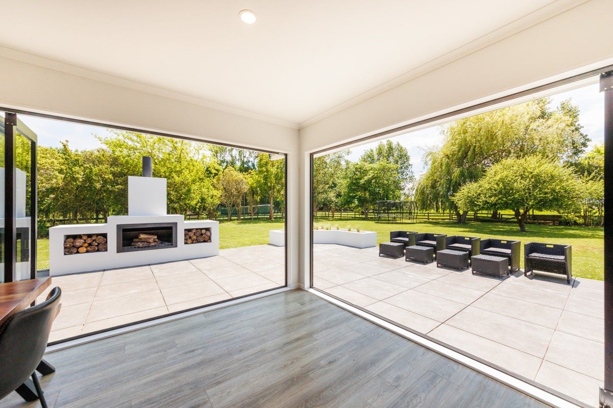 1999 Longburn Rongotea Road, Longburn, Palmerston North - Carousel 2