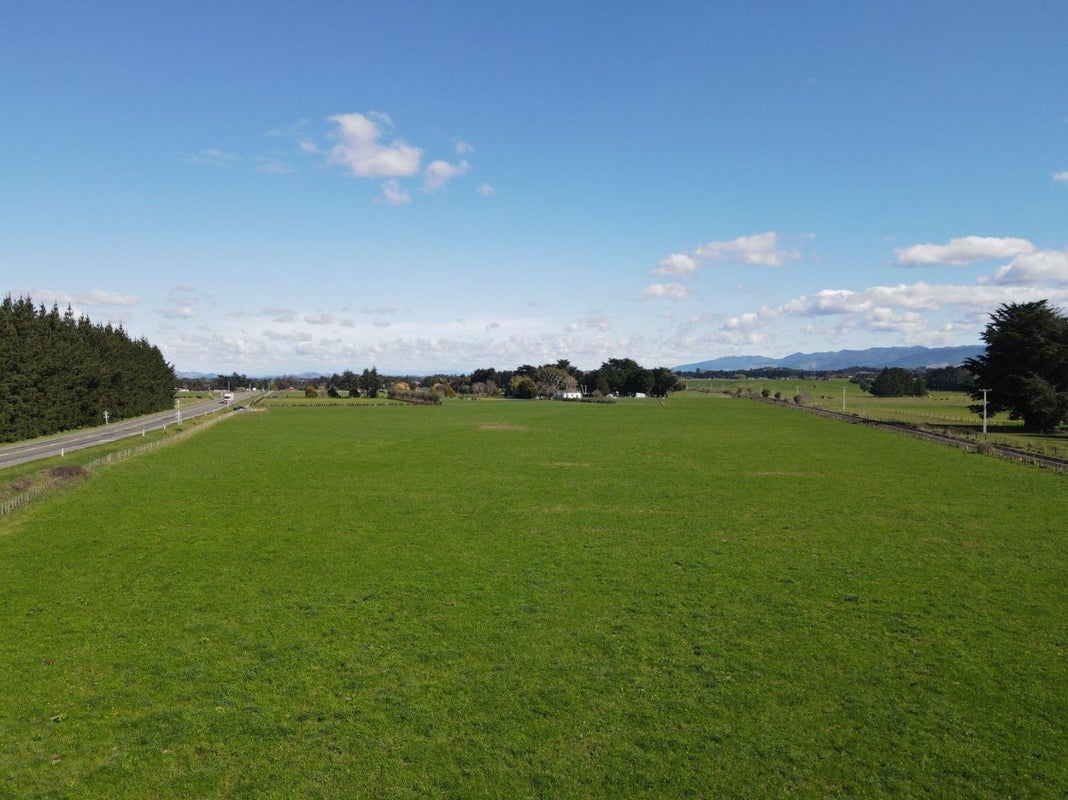 77068 State Highway 2, Dannevirke, Dannevirke - Carousel 12