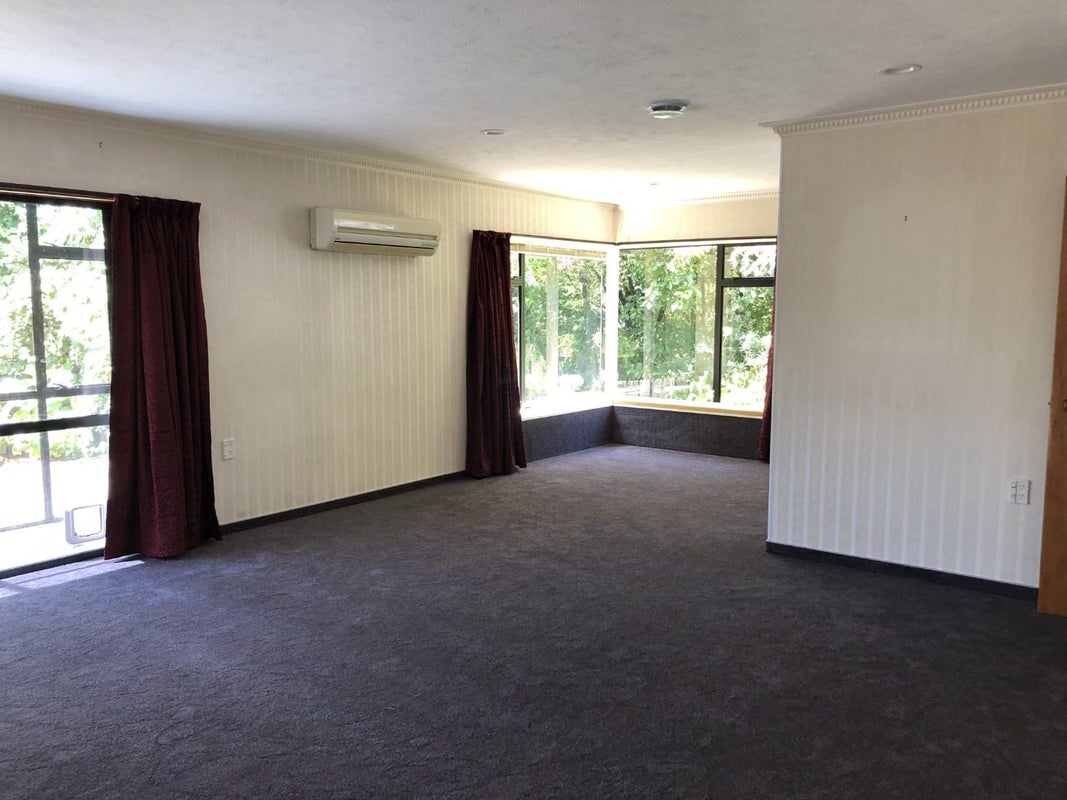 51A Shakespeare Road, Bluff Hill, Napier - Carousel 2