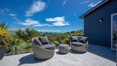 82 Tosswill Road, Tahunanui, Nelson - Carousel 1