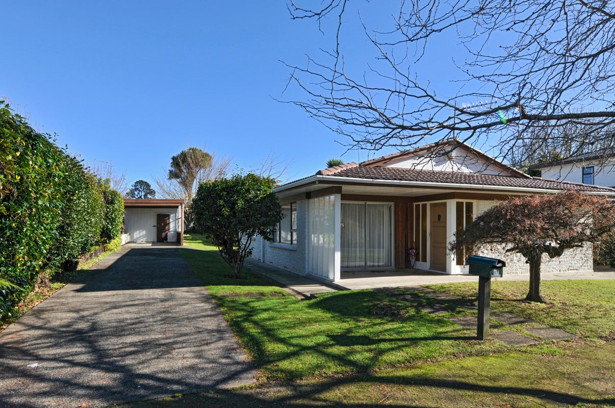 17 McLean Street, Glenholme, Rotorua - Carousel 1