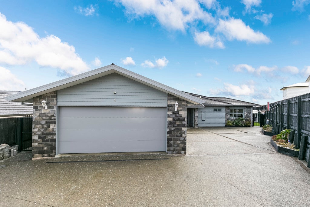 4 Belize Grove, Grenada Village, Wellington - Carousel 1