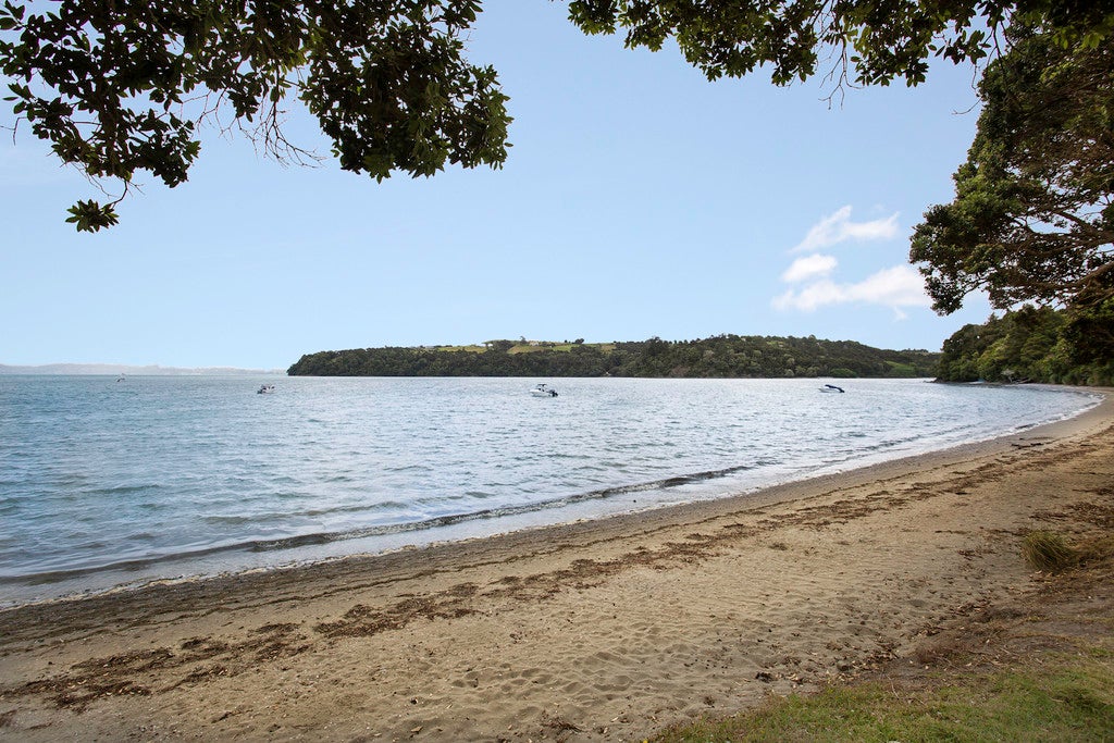 27 Campbell Road, Tawharanui Peninsula, Matakana - Carousel 25