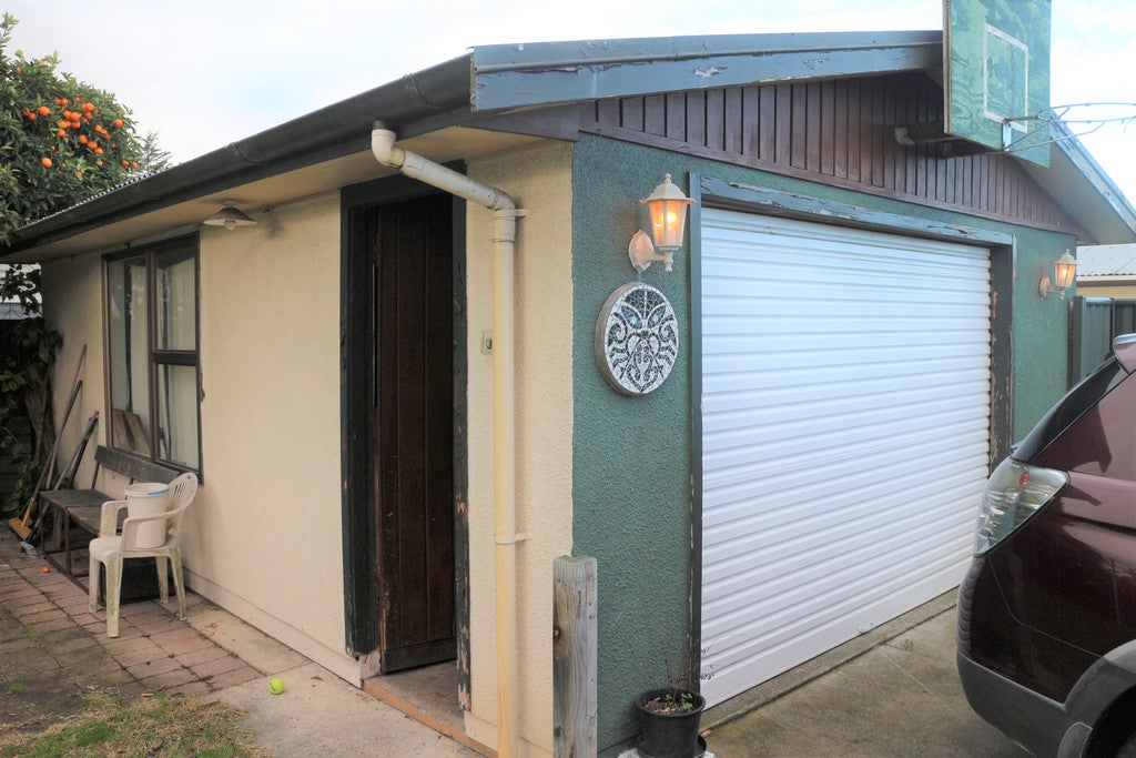 568 Lowe Street, Camberley, Hastings - Carousel 15