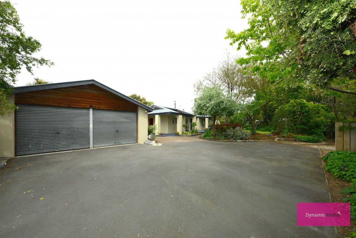 8 Kohuhu Lane, Burwood, Christchurch - Carousel 21
