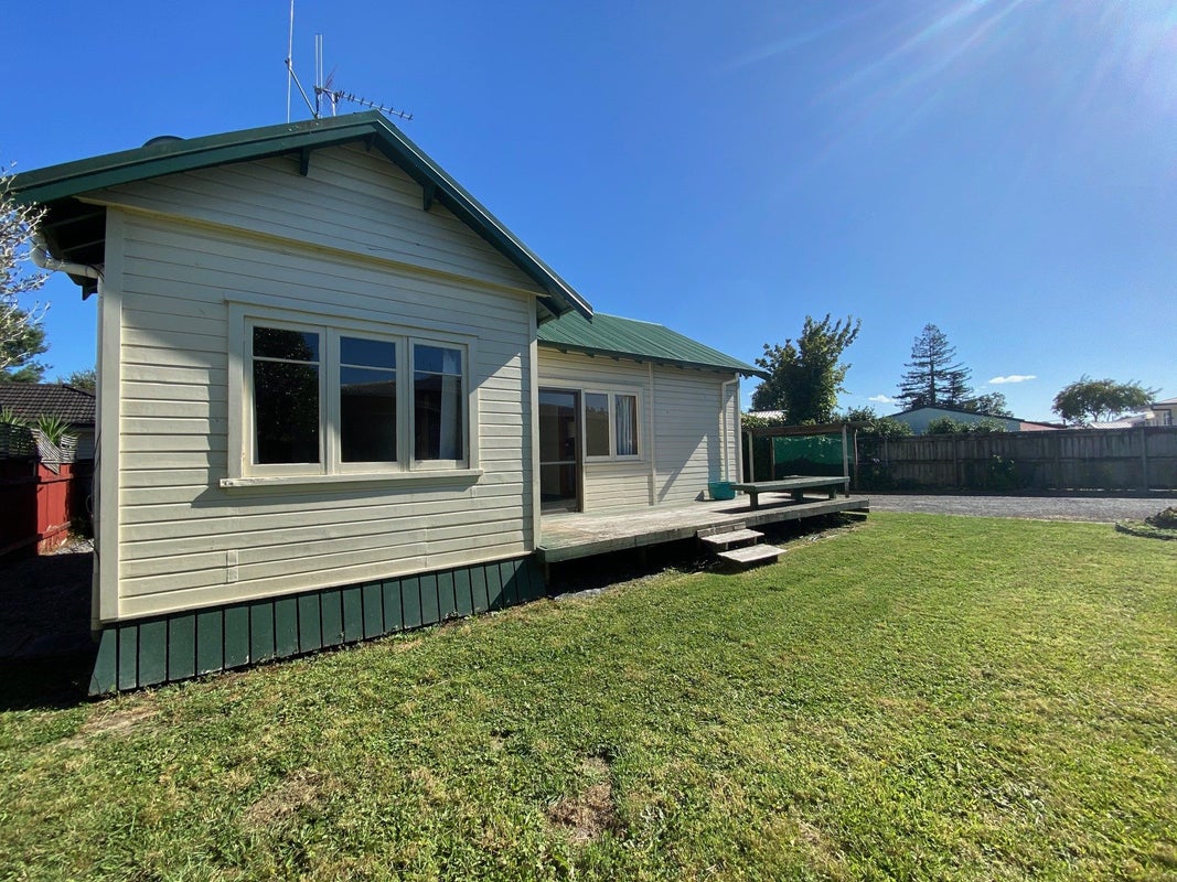 23A Bruce Avenue, Glenview, Hamilton - Carousel 24