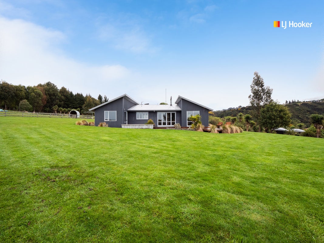 10 Kayforce Road, Ocean View, Dunedin - Carousel 1