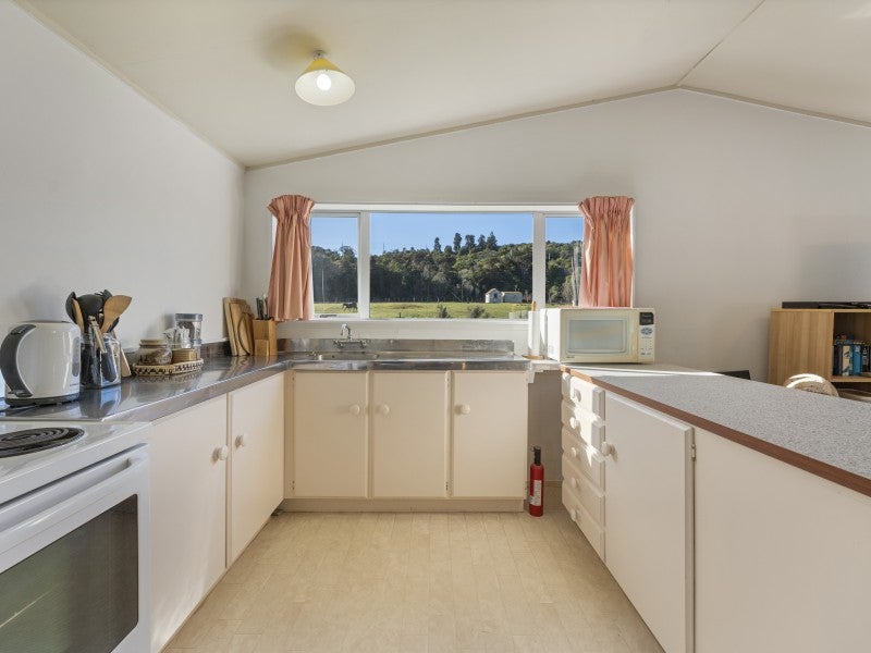 63 Raurimu Road, Raurimu - Carousel 1