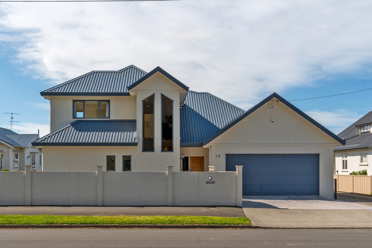 28 Essex Street, Masterton, Masterton - Carousel 2