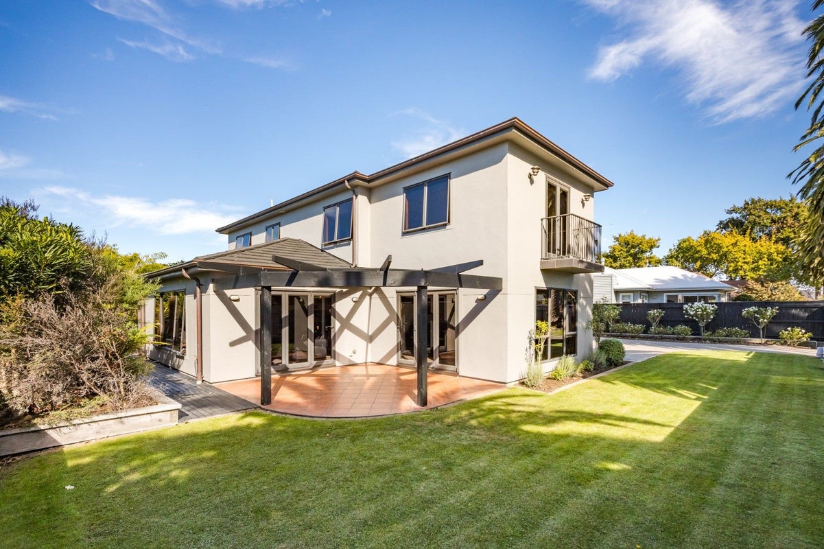 55 Racecourse Road, Awapuni, Palmerston North - Carousel 2
