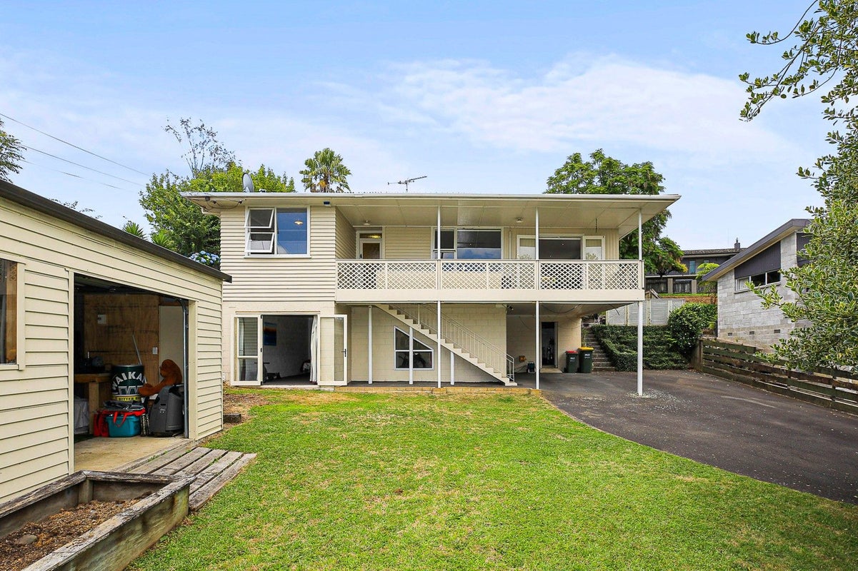 5 Ranui Street, Dinsdale, Hamilton - Carousel 2