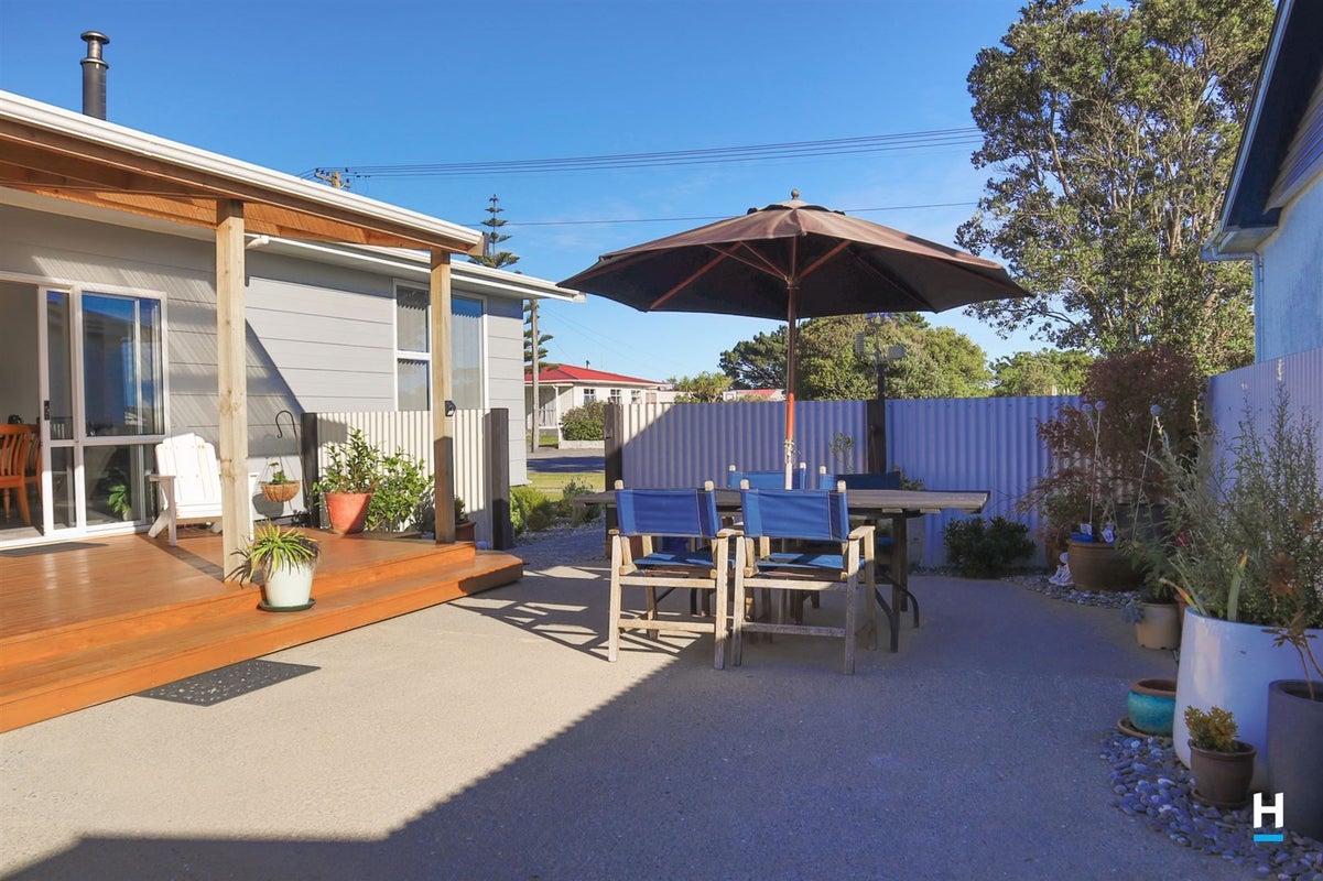 121 Blake Street, Blaketown, Greymouth - Carousel 2