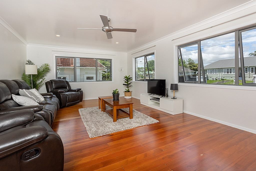 21 Monaghan Avenue, Mount Albert, Auckland - Carousel 2