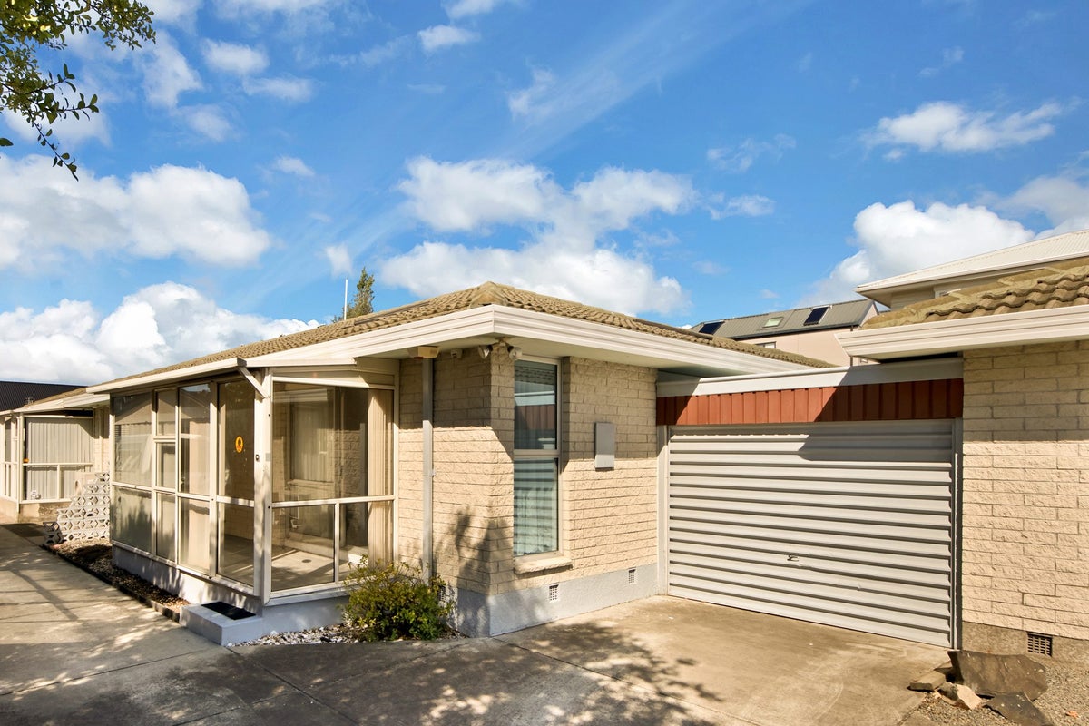 3/126 Stanmore Road, Linwood, Christchurch - Carousel 2