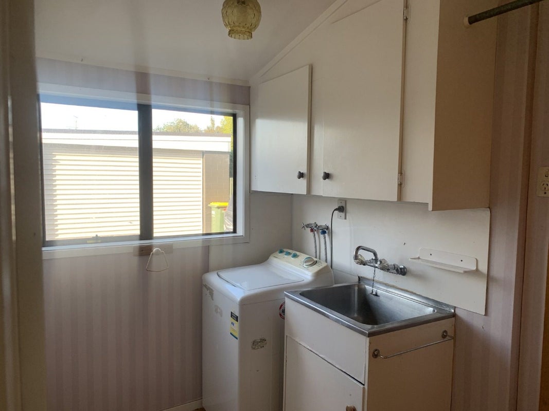 70 Enderley Avenue, Enderley, Hamilton - Carousel 18