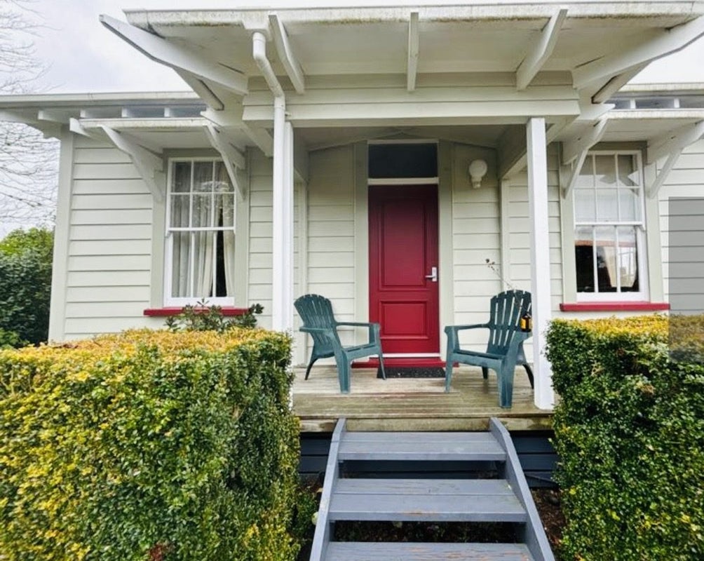 30 Ohorere Street, Owhango - Carousel 1