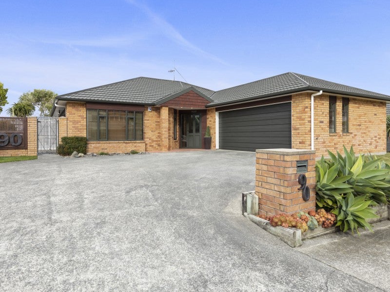 90 Redvers Drive, Belmont, Lower Hutt - Carousel 1