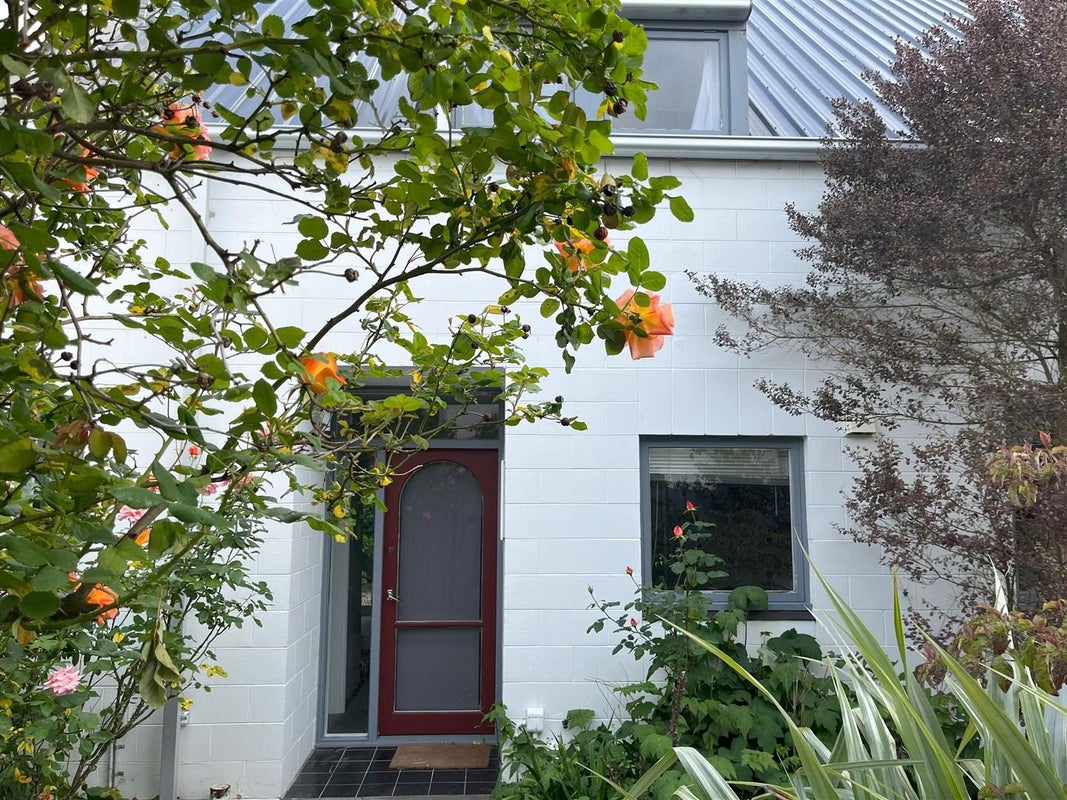 16/27 Cornwall Street, St Albans, Christchurch - Carousel 1