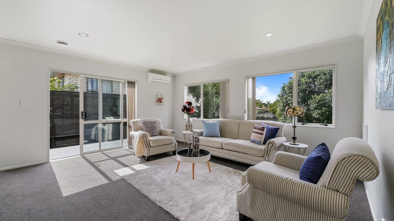 58 Blanes Road, Weymouth, Auckland - Carousel 2