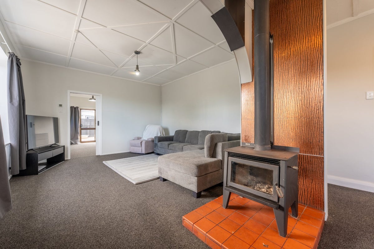 12 Baker Street, West End, Timaru, Canterbury - Carousel 2