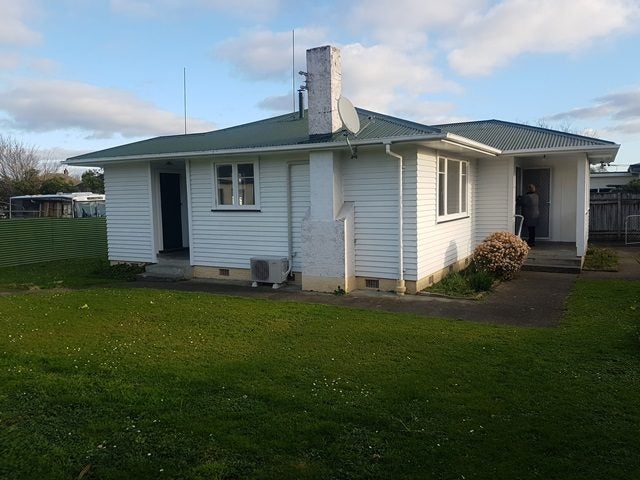 646 Featherston Street, Roslyn, Palmerston North - Carousel 1