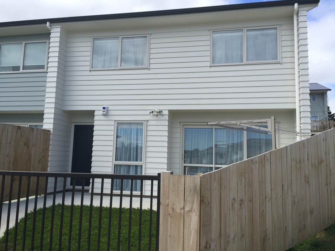 17 Apple Orchard Way, Sunnyvale, Auckland - Carousel 1