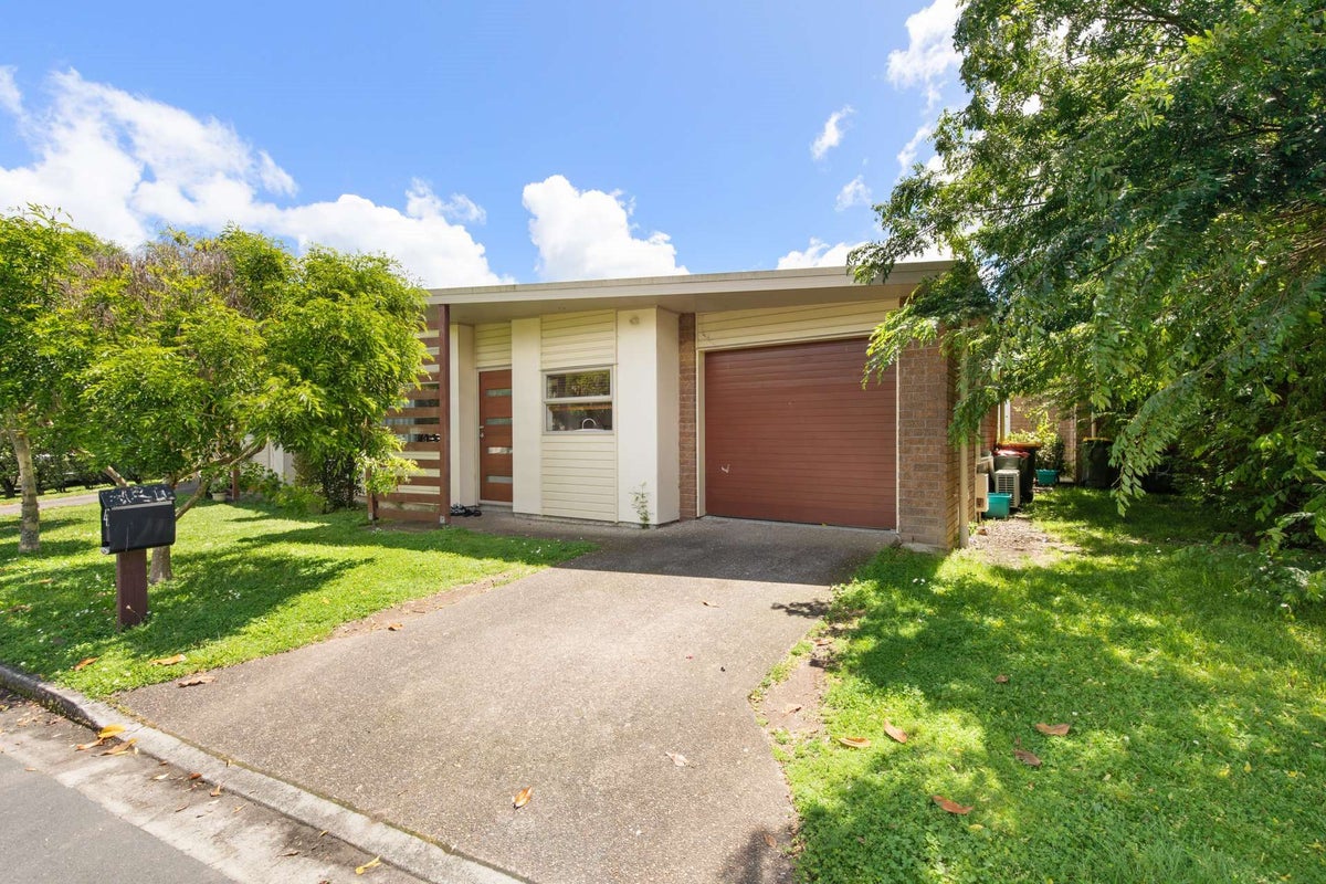 43/46 Peachgrove Road, Hamilton East, Hamilton - Carousel 1