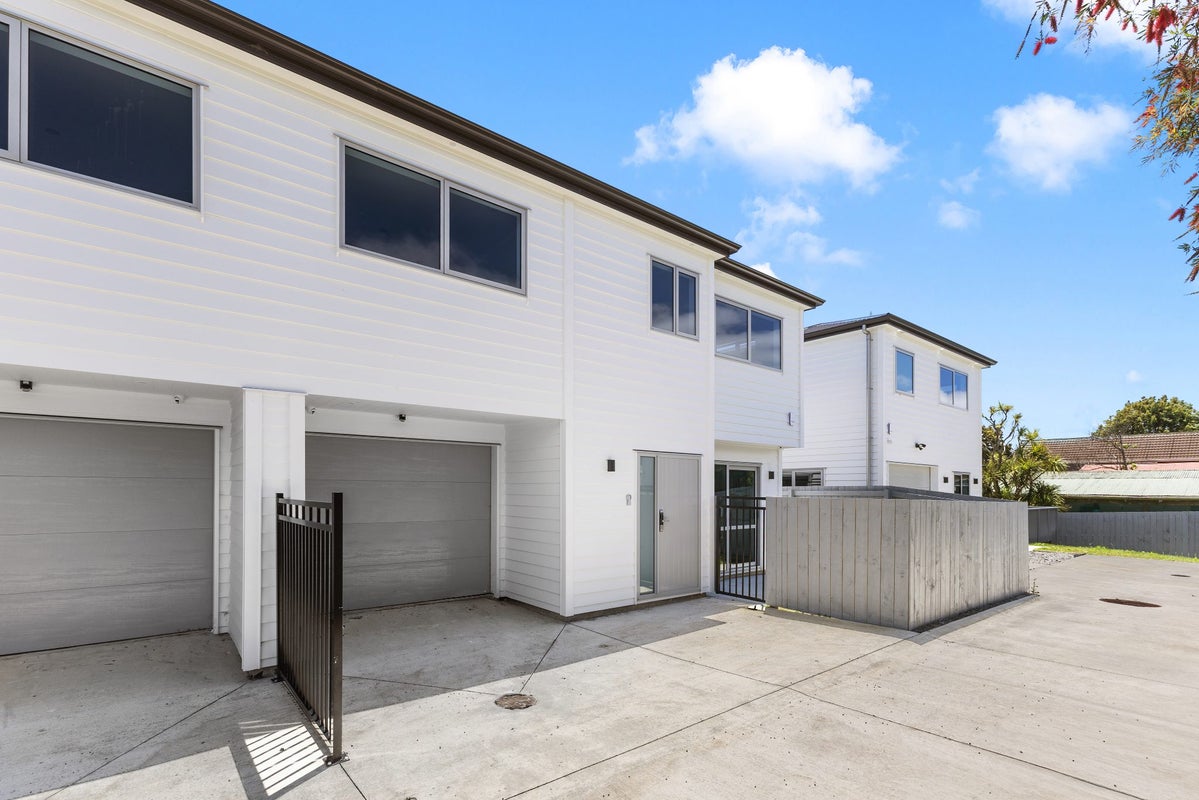 6B Beihlers Road, Weymouth, Auckland - Carousel 1