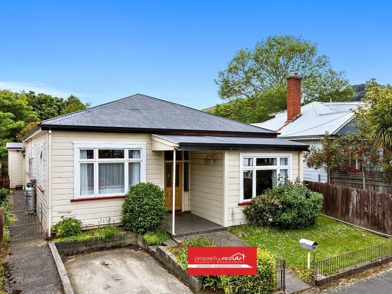 14 Carr Street, North East Valley, Dunedin - Carousel 1