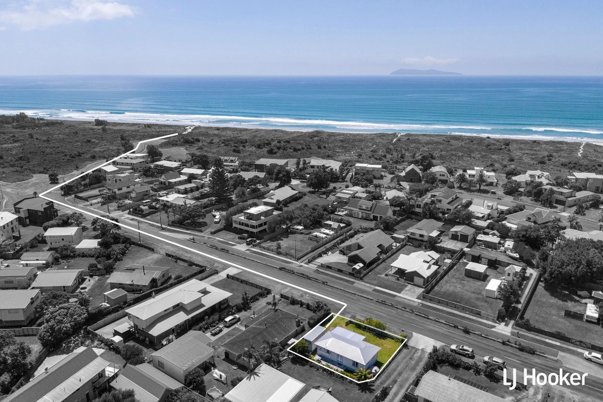 414A Seaforth Road, Bowentown, Waihi Beach - Carousel 22
