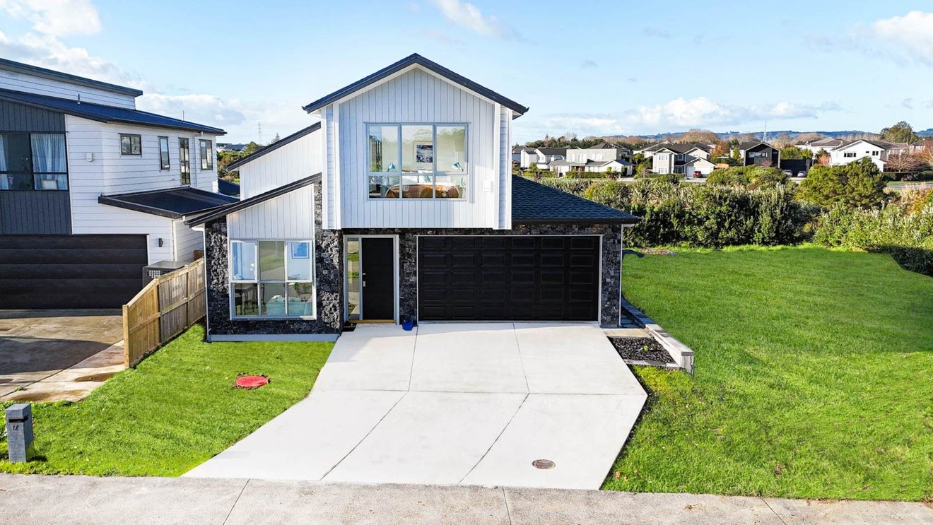 17 Fjord Way, Karaka, Papakura - Carousel 1