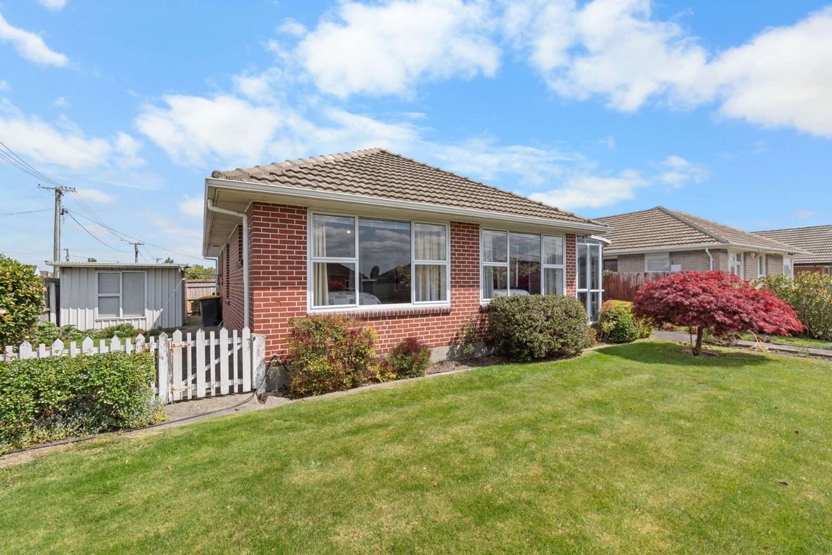 39 Mountfort Street, Spreydon, Christchurch - Carousel 11