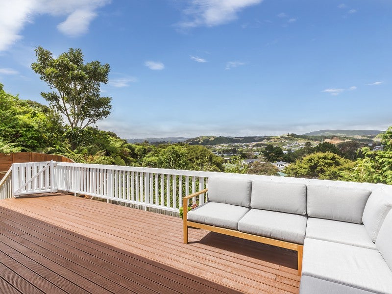 17 The Sounding, Whitby, Porirua - Carousel 2