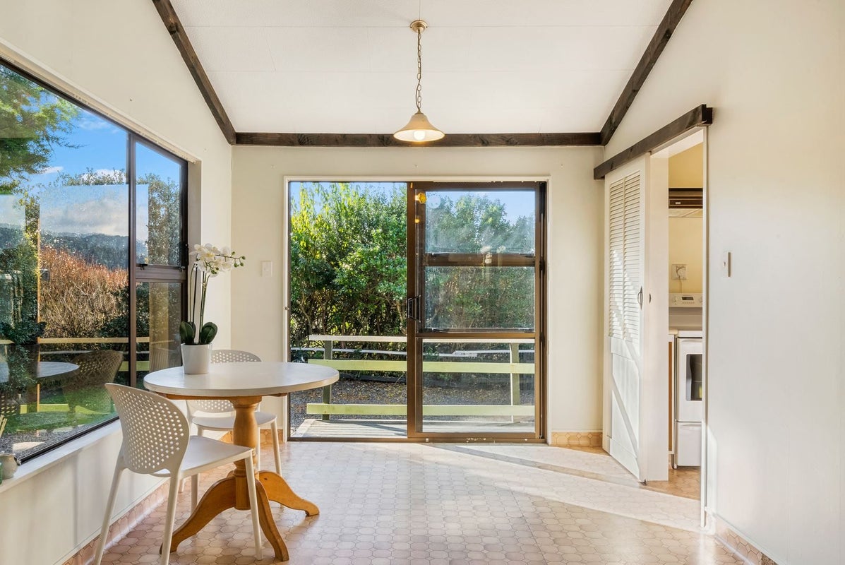 6 Malfroy Lane, Raumati Beach, Paraparaumu - Carousel 2
