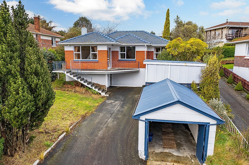86 Hillary Street, Liberton, Dunedin - Carousel 1