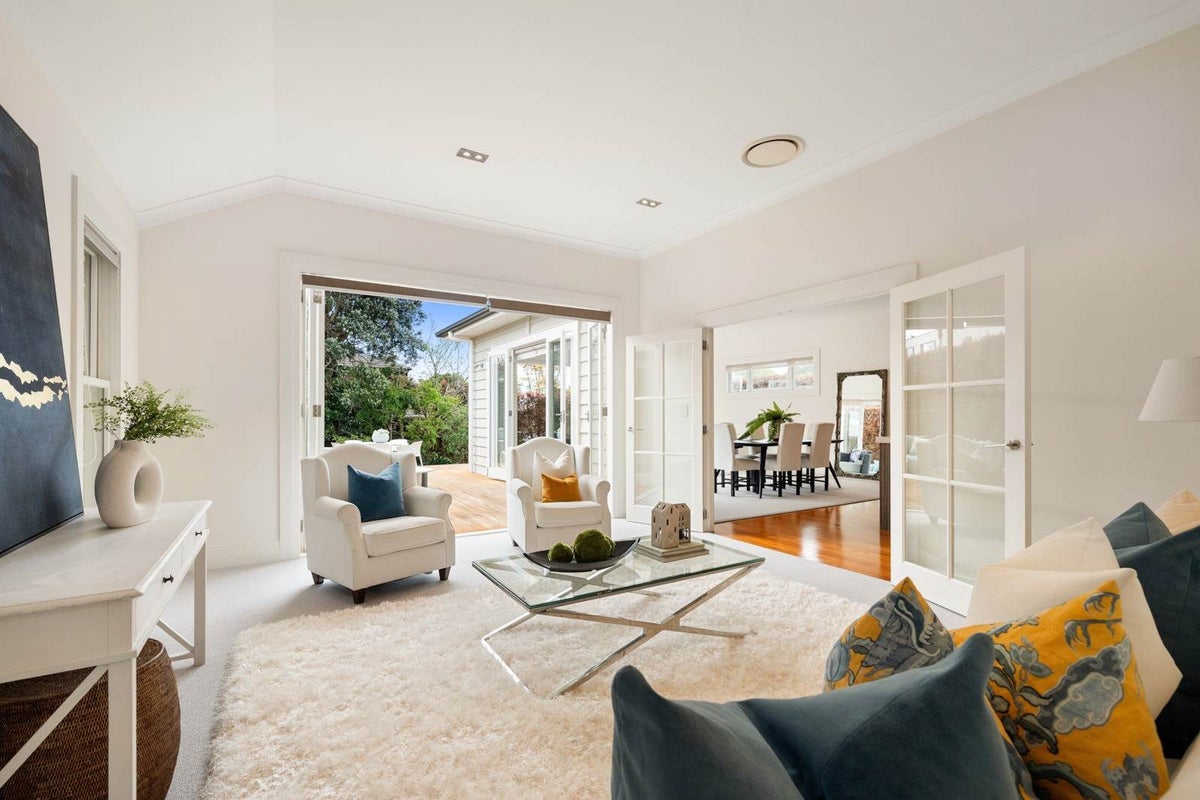 11 Atherton Road, Epsom, Auckland - Carousel 2